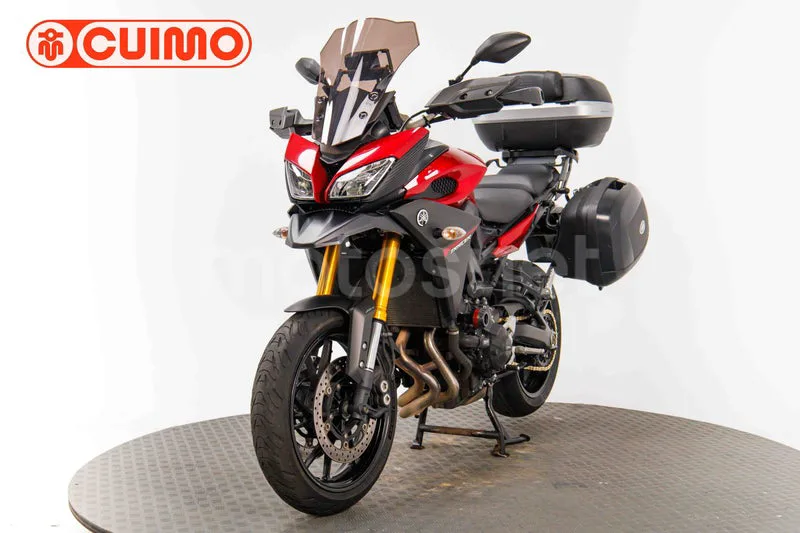 Yamaha MT-09 – Vista 17
