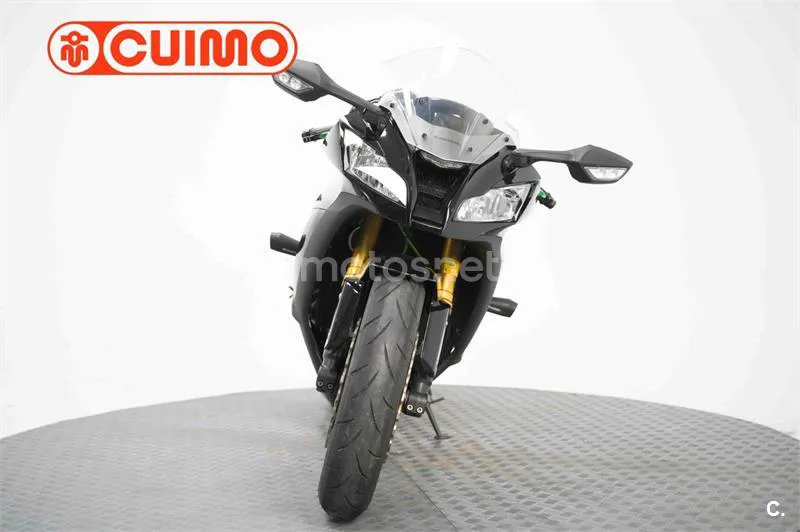 Kawasaki Ninja ZX-10R – Vista 10