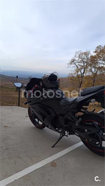 Kawasaki Ninja 250 R – Vista 5