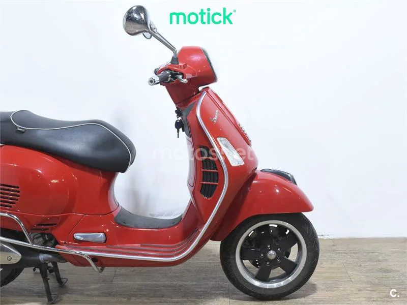 Vespa GTS Super 125 – Vista 4