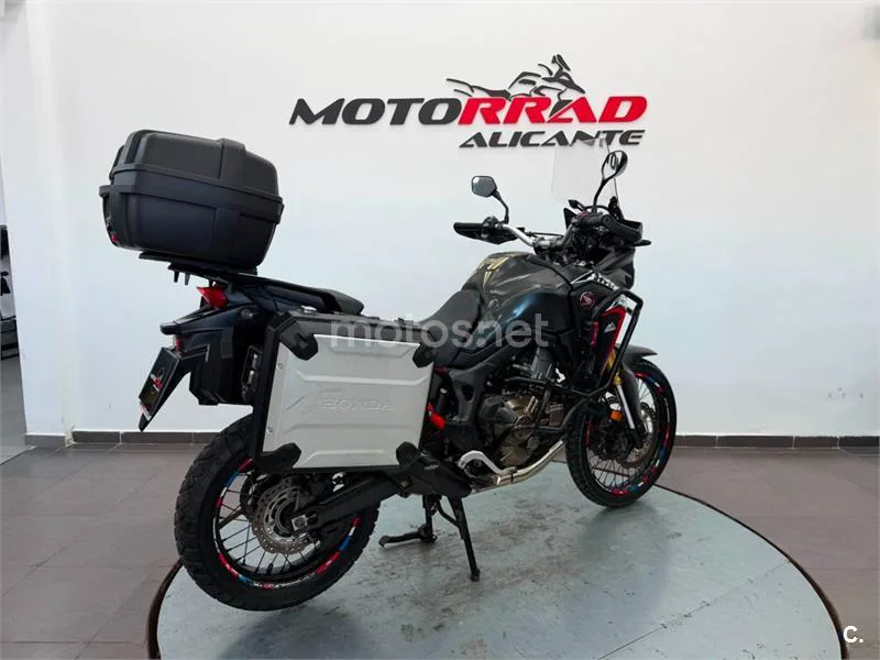 Honda CRF 1000L Africa Twin – Vista 3