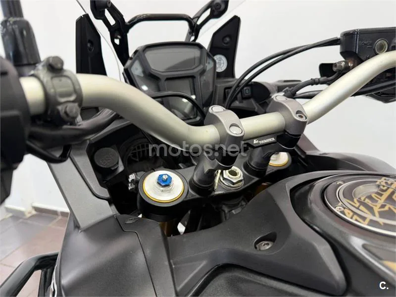 Honda CRF 1000L Africa Twin – Vista 10