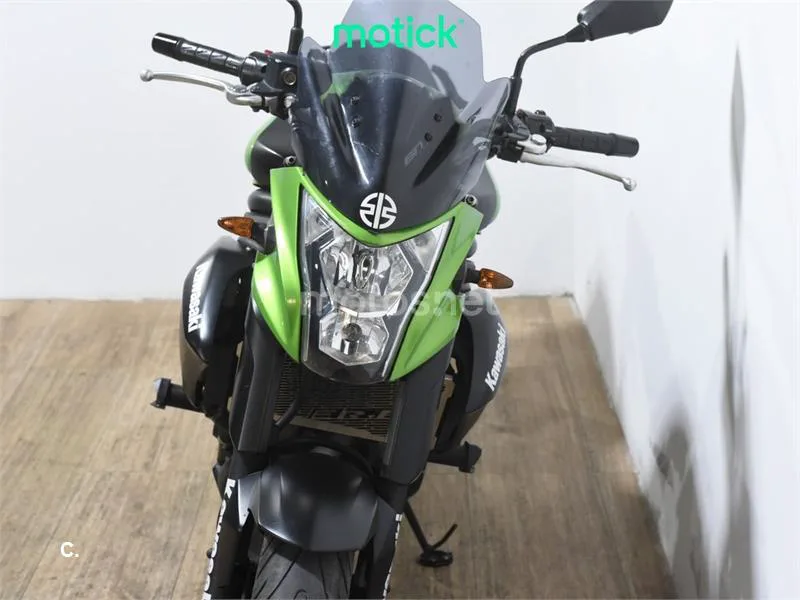 Kawasaki ER-6N – Vista 11
