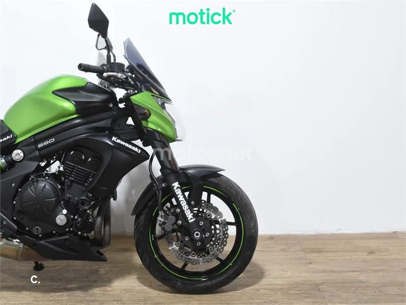 Kawasaki ER-6N – Vista 4