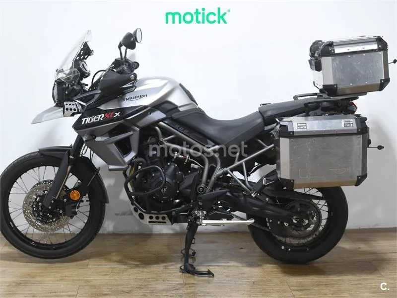 Triumph Tiger 800 XCX – Vista 7