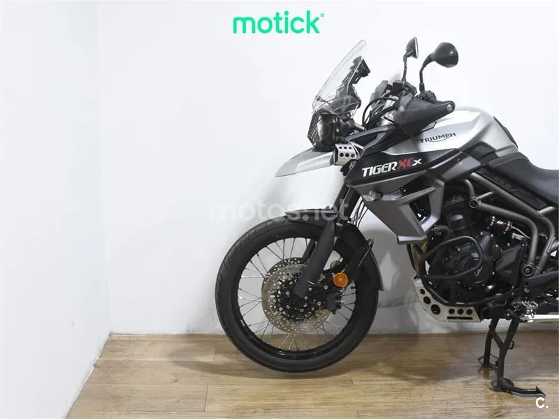 Triumph Tiger 800 XCX – Vista 8
