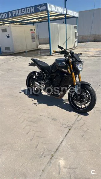 Yamaha MT-09 – Vista 3