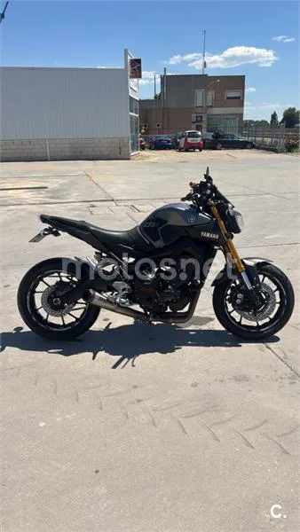 Yamaha MT-09 – Vista 4