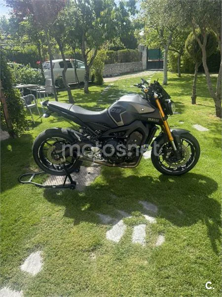 Yamaha MT-09 – Vista 5
