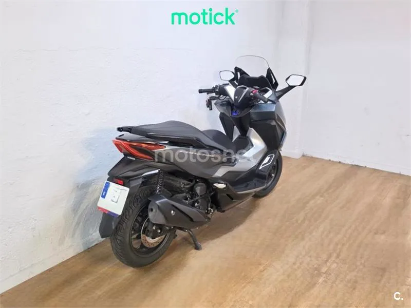 Honda Forza 350 – Vista 9