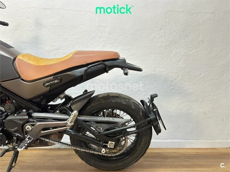 Benelli Leoncino 500 – Vista 9