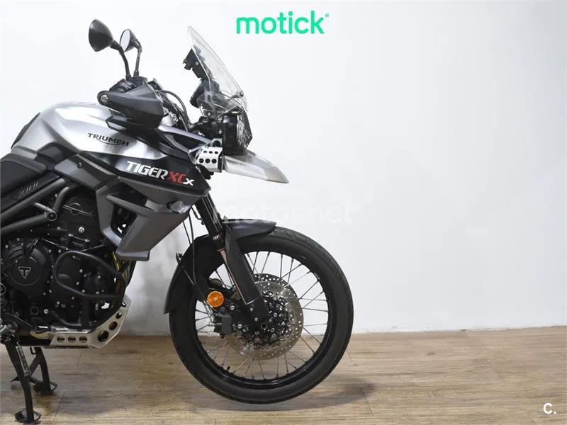 Triumph Tiger 800 XCX – Vista 4