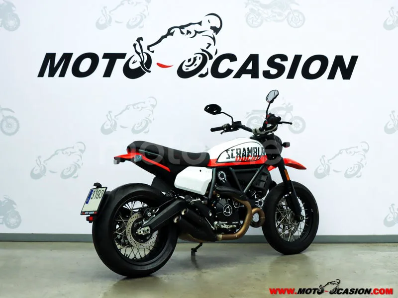 Ducati Scrambler – Vista 3