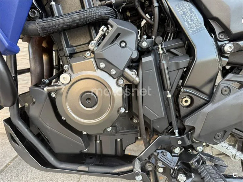 Suzuki V-Strom 800 – Vista 9