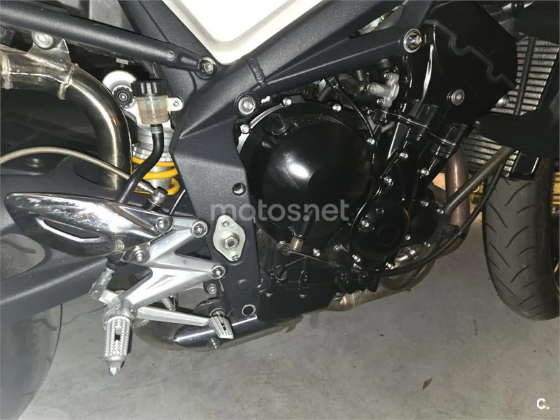 Triumph Street Triple R – Vista 6
