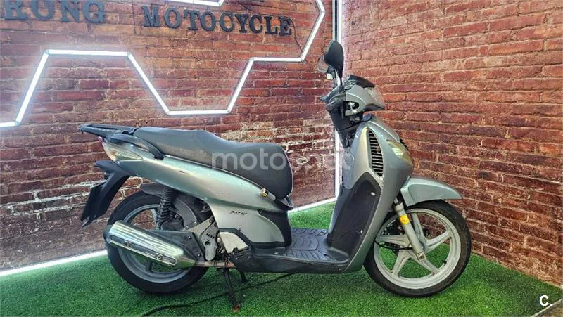 Honda SH125i - Vista 3