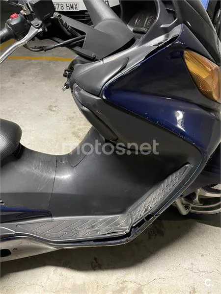 Suzuki Burgman 400 – Vista 7