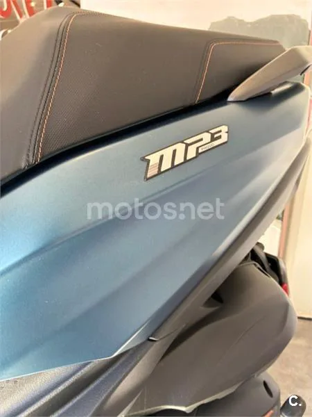 Piaggio MP3 530 Exclusive – Vista 9