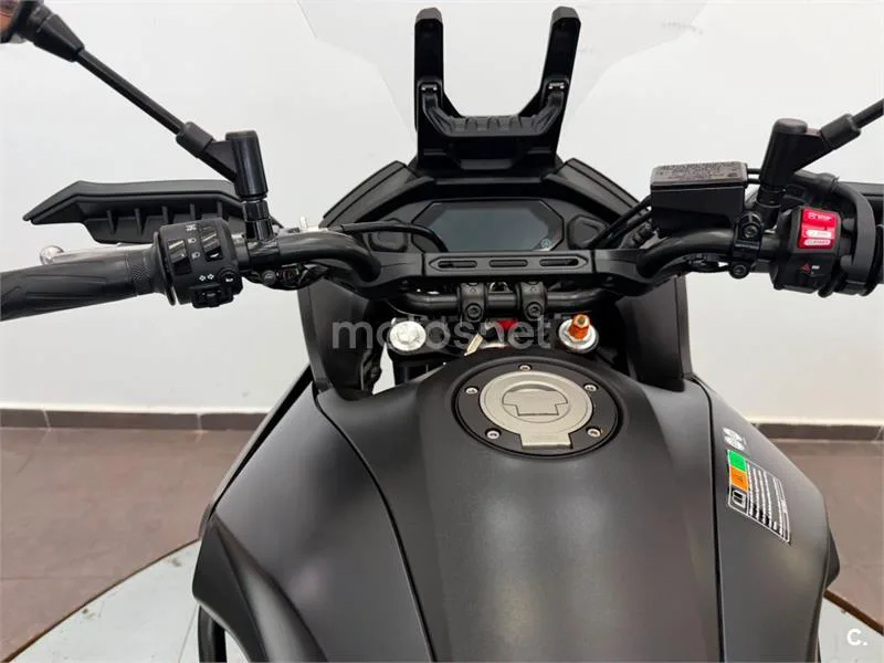 Yamaha Tracer 7 – Vista 11