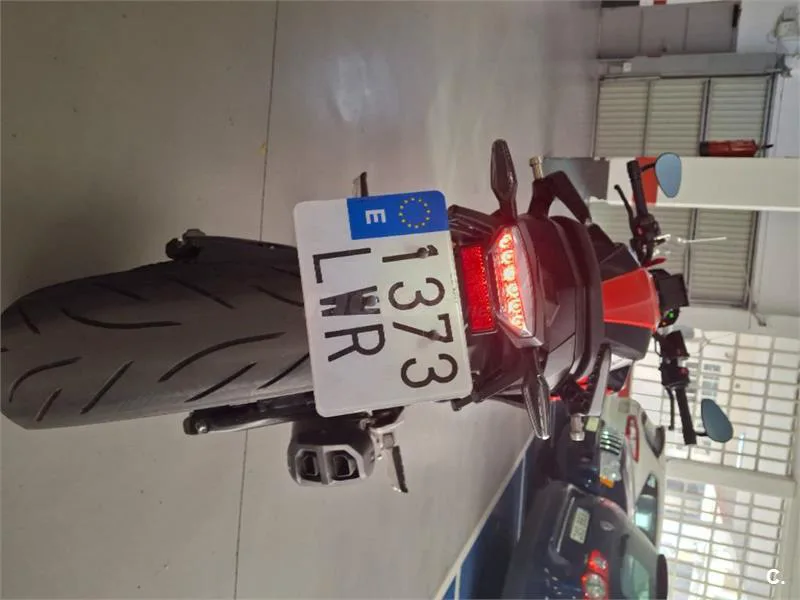 BMW F 900 R – Vista 2