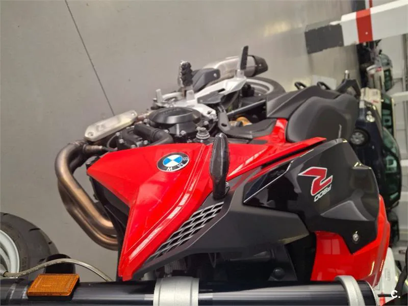 BMW F 900 R – Vista 4