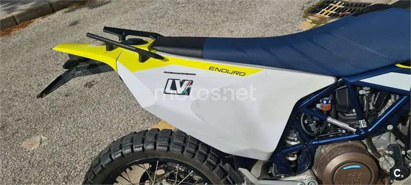 Husqvarna 701 Enduro – Vista 5