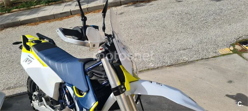Husqvarna 701 Enduro – Vista 8