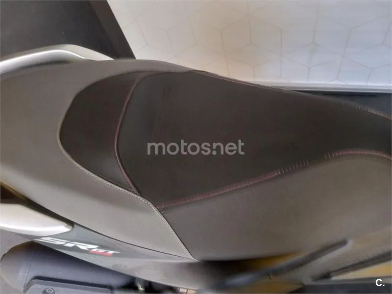 Aprilia SR GT 125 – Vista 4