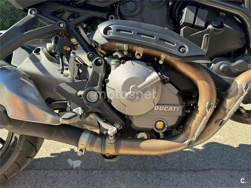 Ducati Monster 821 – Vista 6