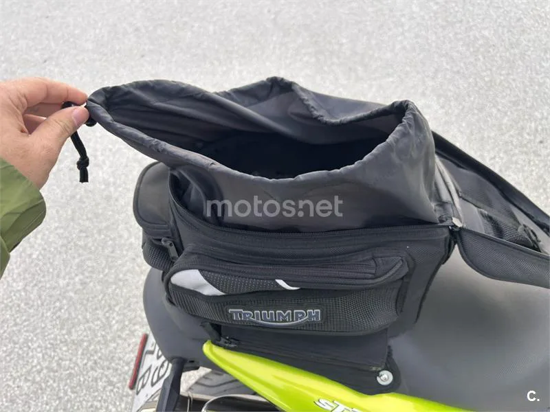 Triumph Street Triple – Vista 7