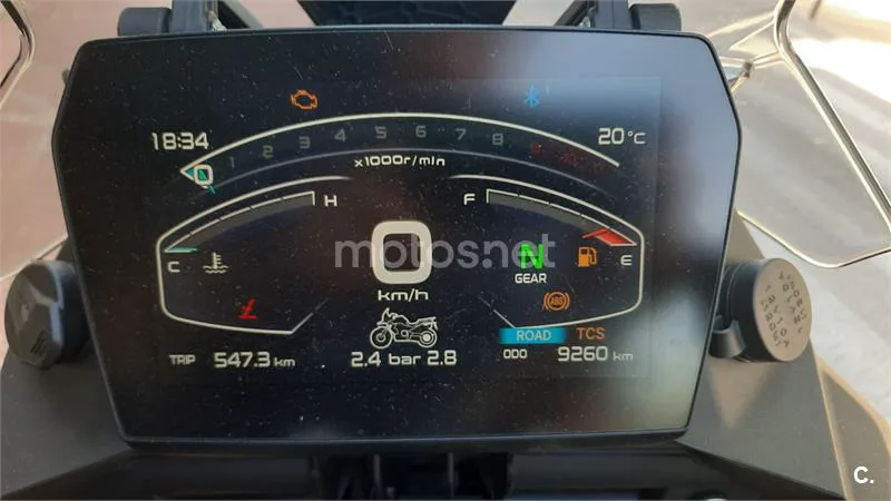 Voge 900 DSX – Vista 13