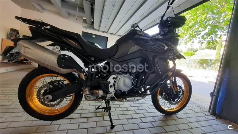 Voge 900 DSX – Vista 3