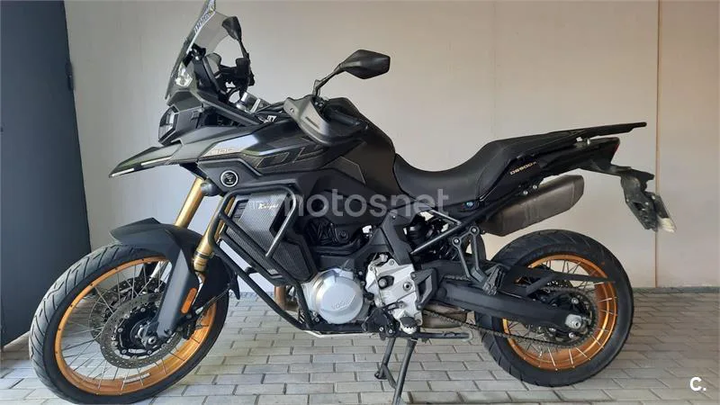 Voge 900 DSX – Vista 5