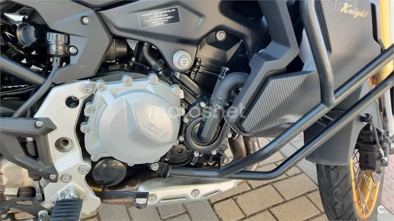 Voge 900 DSX – Vista 10