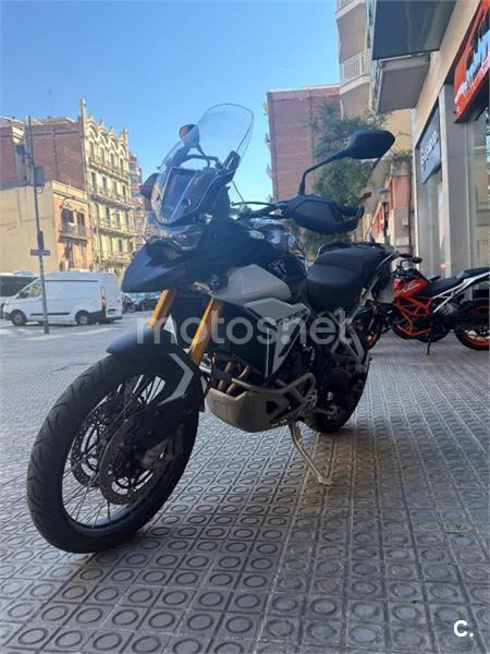 Triumph Tiger 900 – Vista 3