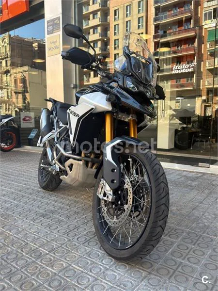 Triumph Tiger 900 – Vista 4