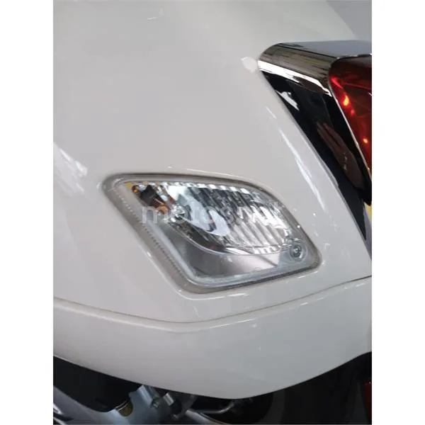 Vespa GTS Super 125 – Vista 13