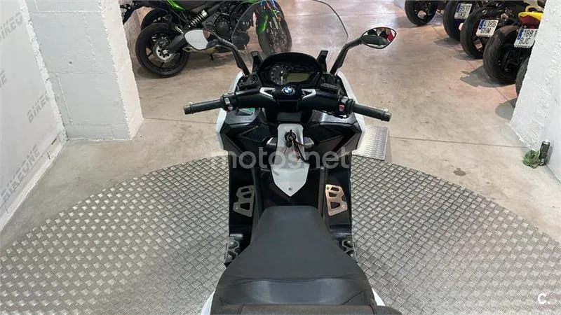 BMW C 650 – Vista 10