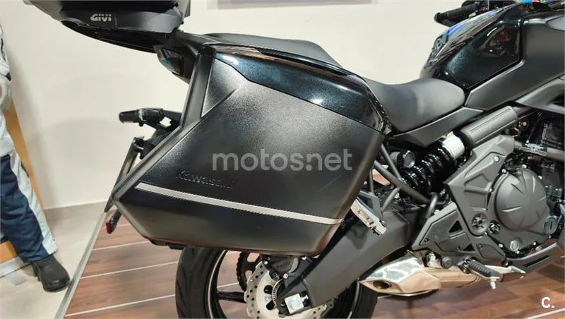 Kawasaki Versys – Vista 12