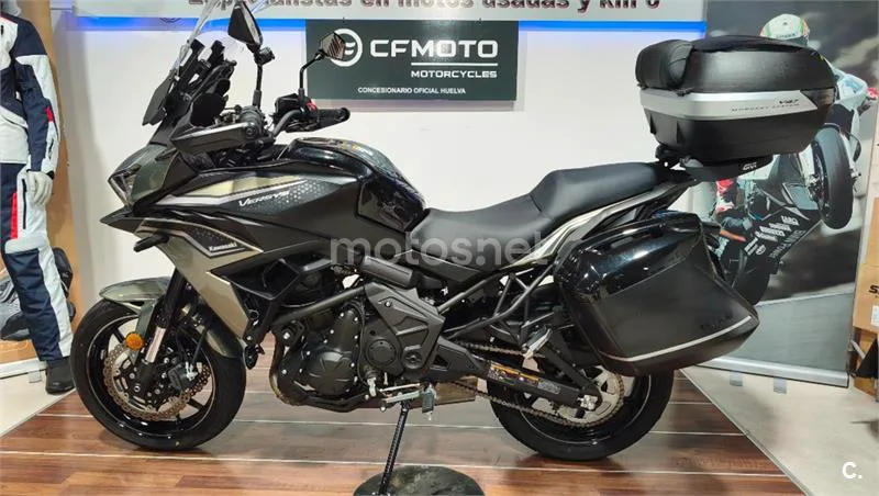 Kawasaki Versys – Vista 3