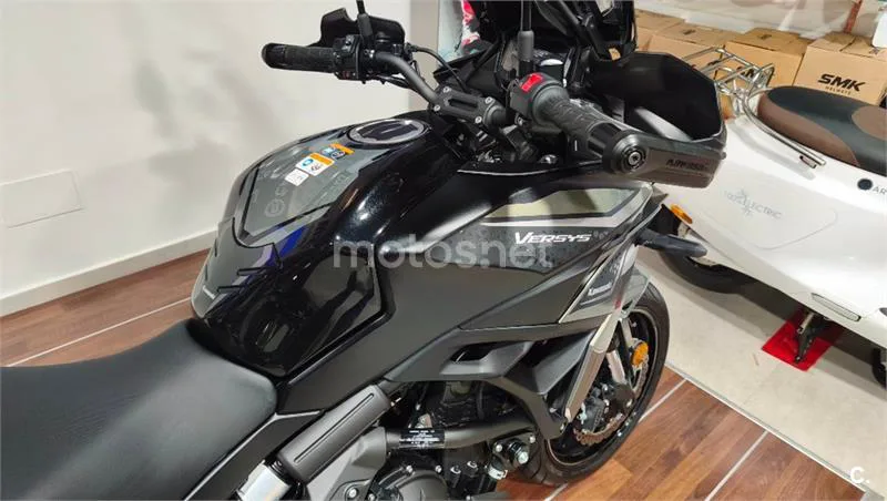 Kawasaki Versys – Vista 21