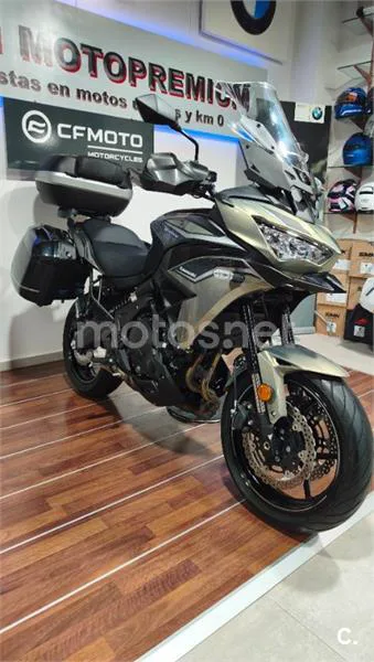 Kawasaki Versys – Vista 6