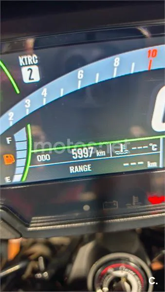 Kawasaki Versys – Vista 8