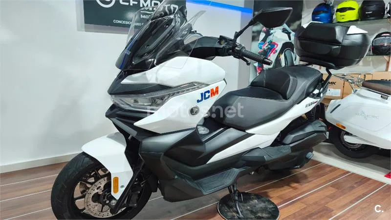Voge SR4 Max – Vista 19