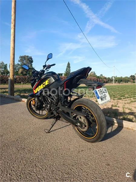 Voge 125 R – Vista 3