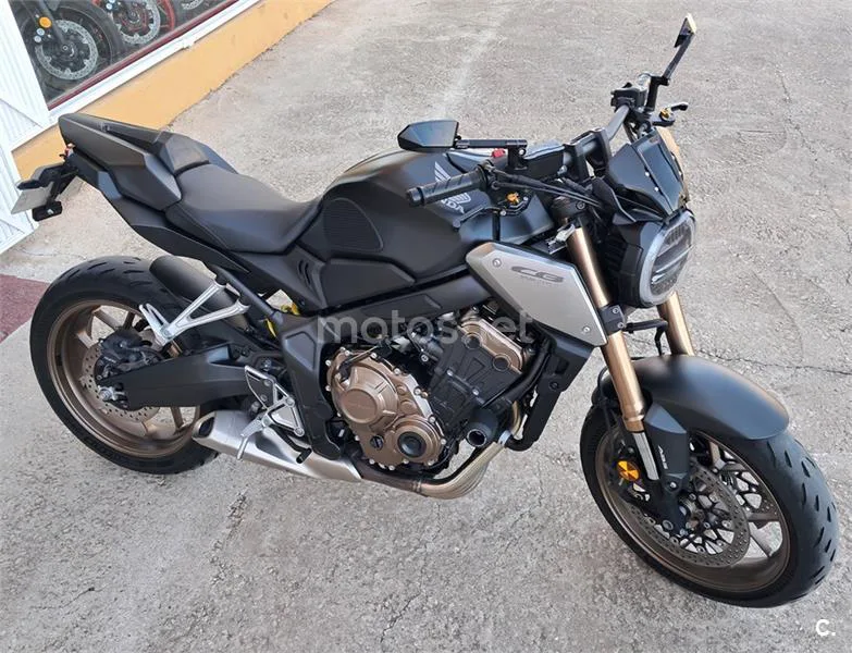 Honda CBR 650 R – Vista 3