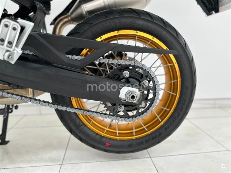 Voge 900 DSX – Vista 30