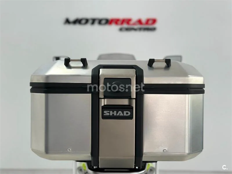 Voge 900 DSX – Vista 32