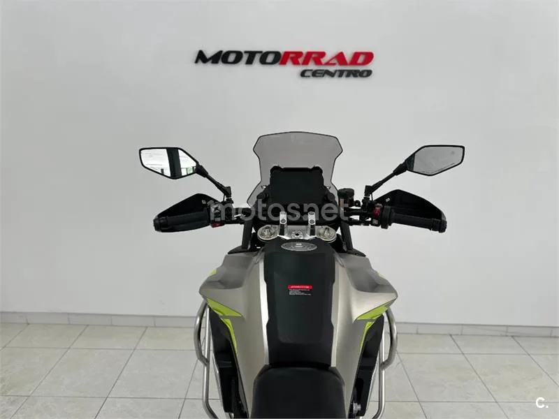 Voge 900 DSX – Vista 5