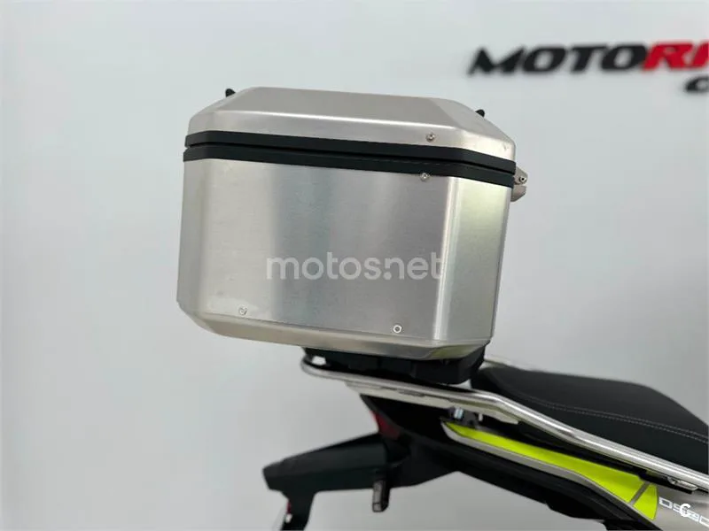 Voge 900 DSX – Vista 10